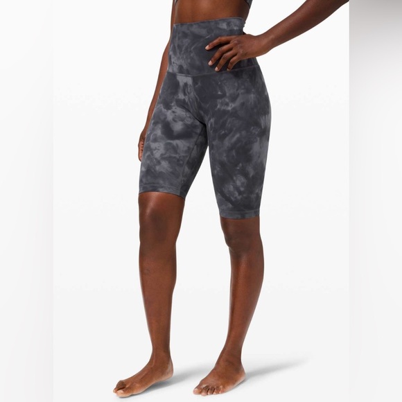 NWT Align Super High Rise Diamond Dye 10” - Picture 2 of 5